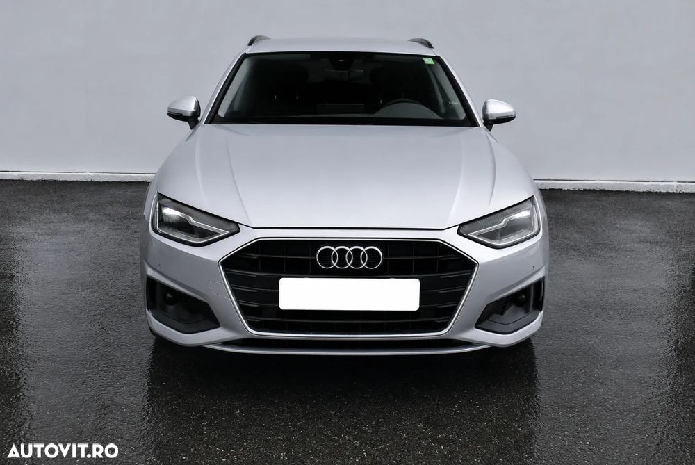 Audi A4 Avant - 10