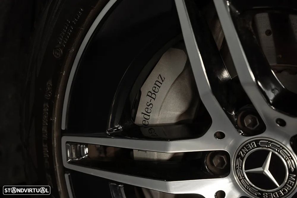 Mercedes-Benz E 300 e AMG Line - 15