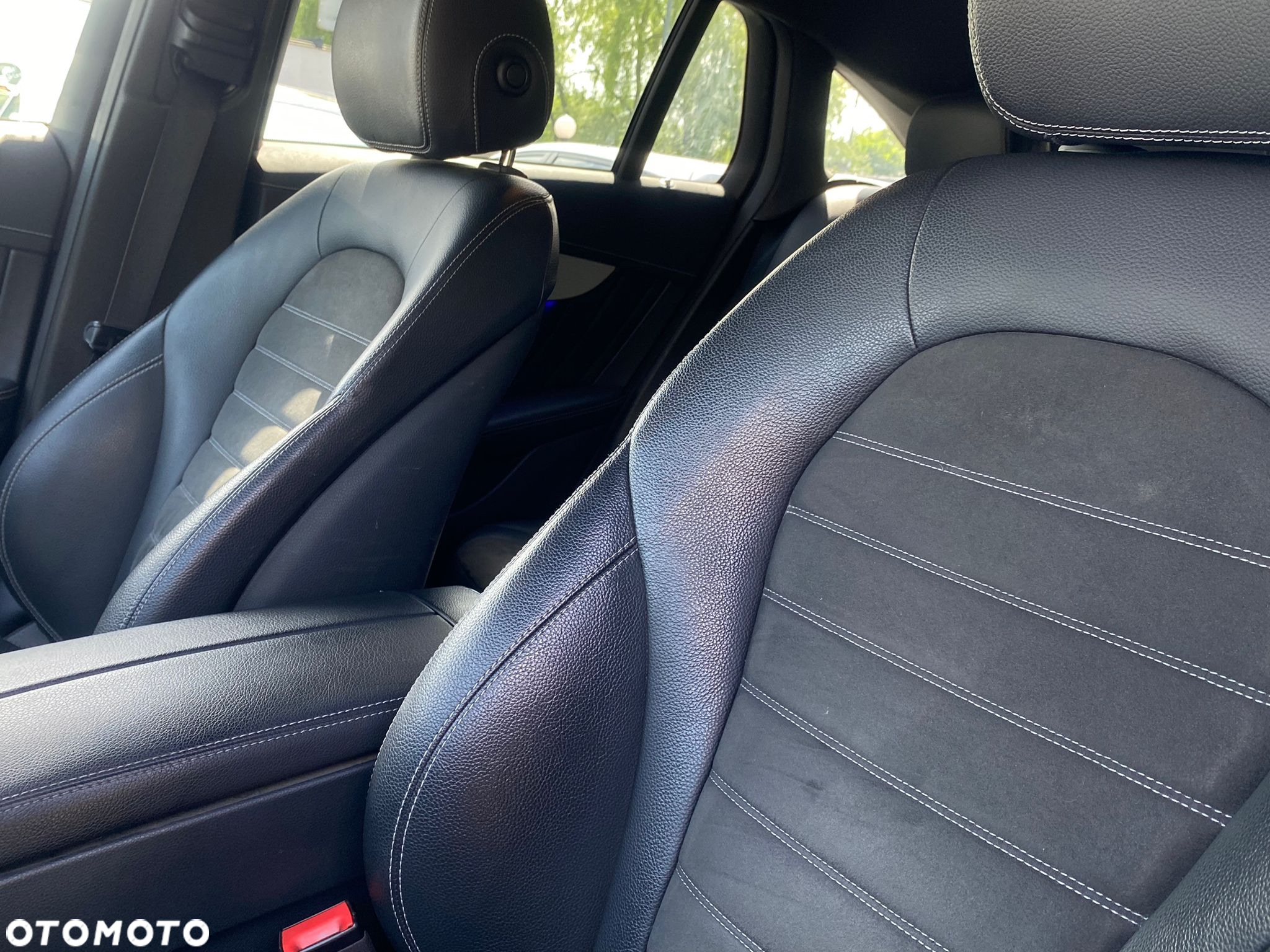 Mercedes-Benz EQC 400 4-Matic - 23