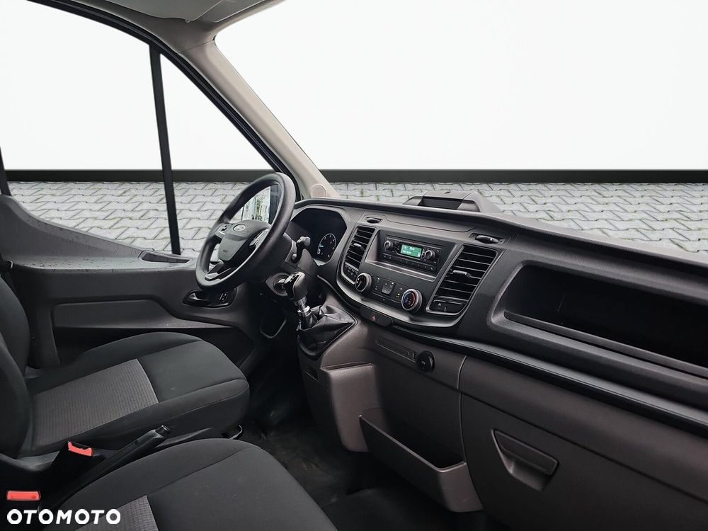 Ford transit - 31