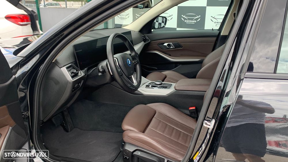 BMW 320 e Aut. Advantage - 8