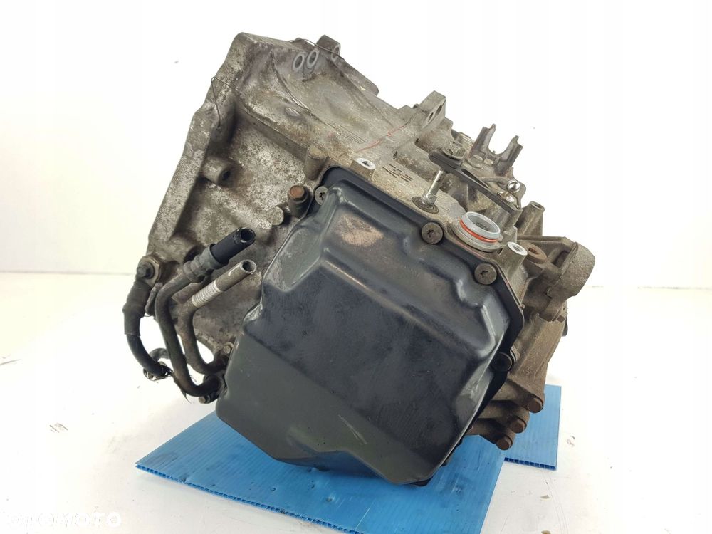 Skrzynia Biegów VOLVO V70 III S60 2.4 D5 31259318 - 4