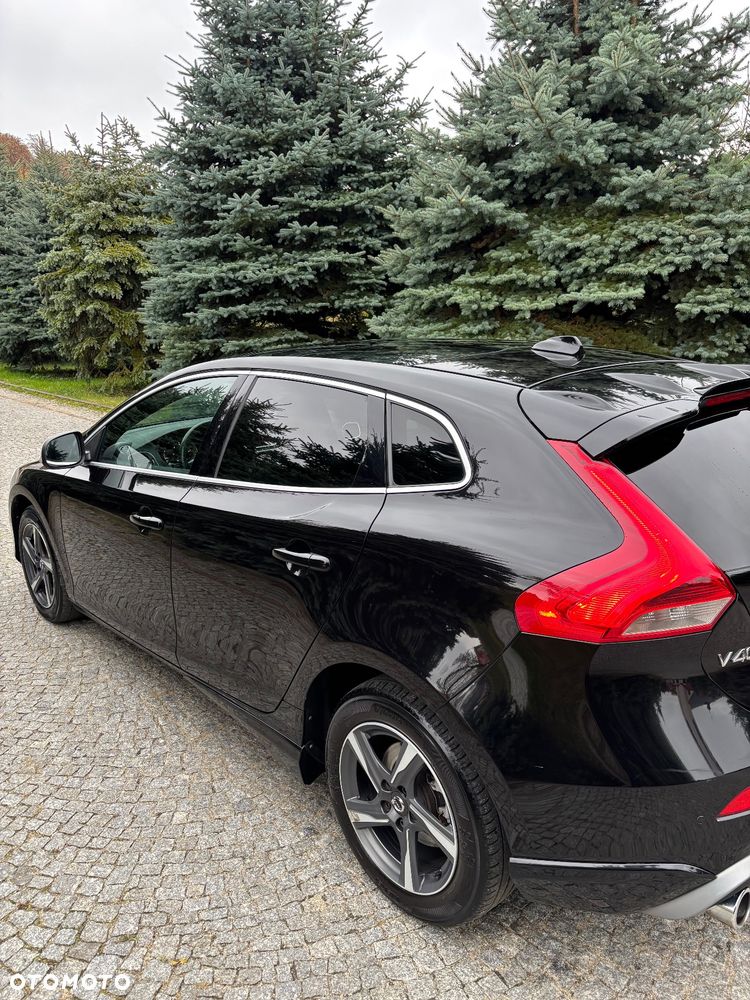 Volvo V40 D3 Drive-E R-Design Momentum - 15