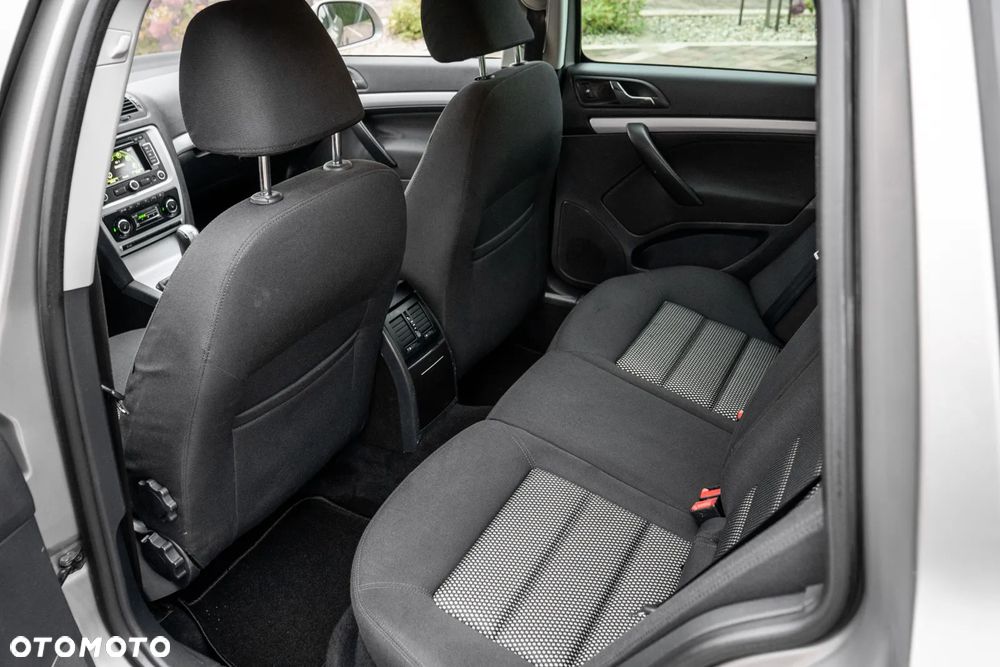 Skoda Octavia 2.0 TDI DPF 4x4 Scout - 31