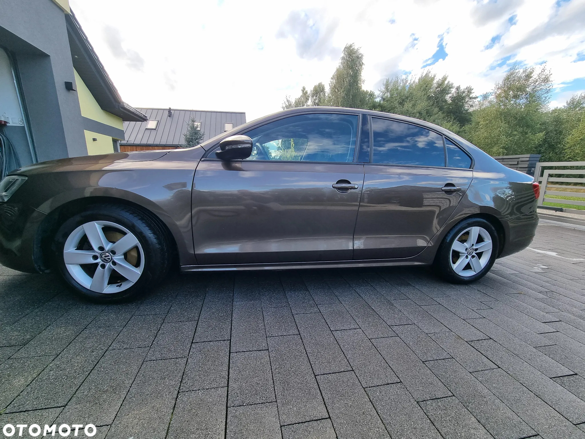 Volkswagen Jetta 1.2 TSI Comfortline - 4