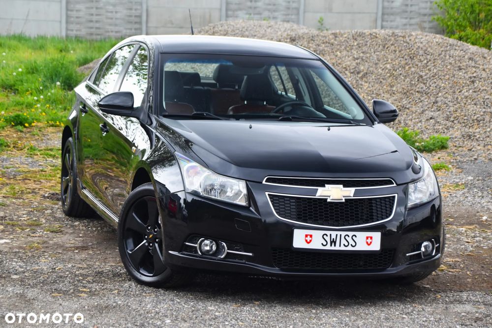 Chevrolet Cruze 1.8 LT - 24
