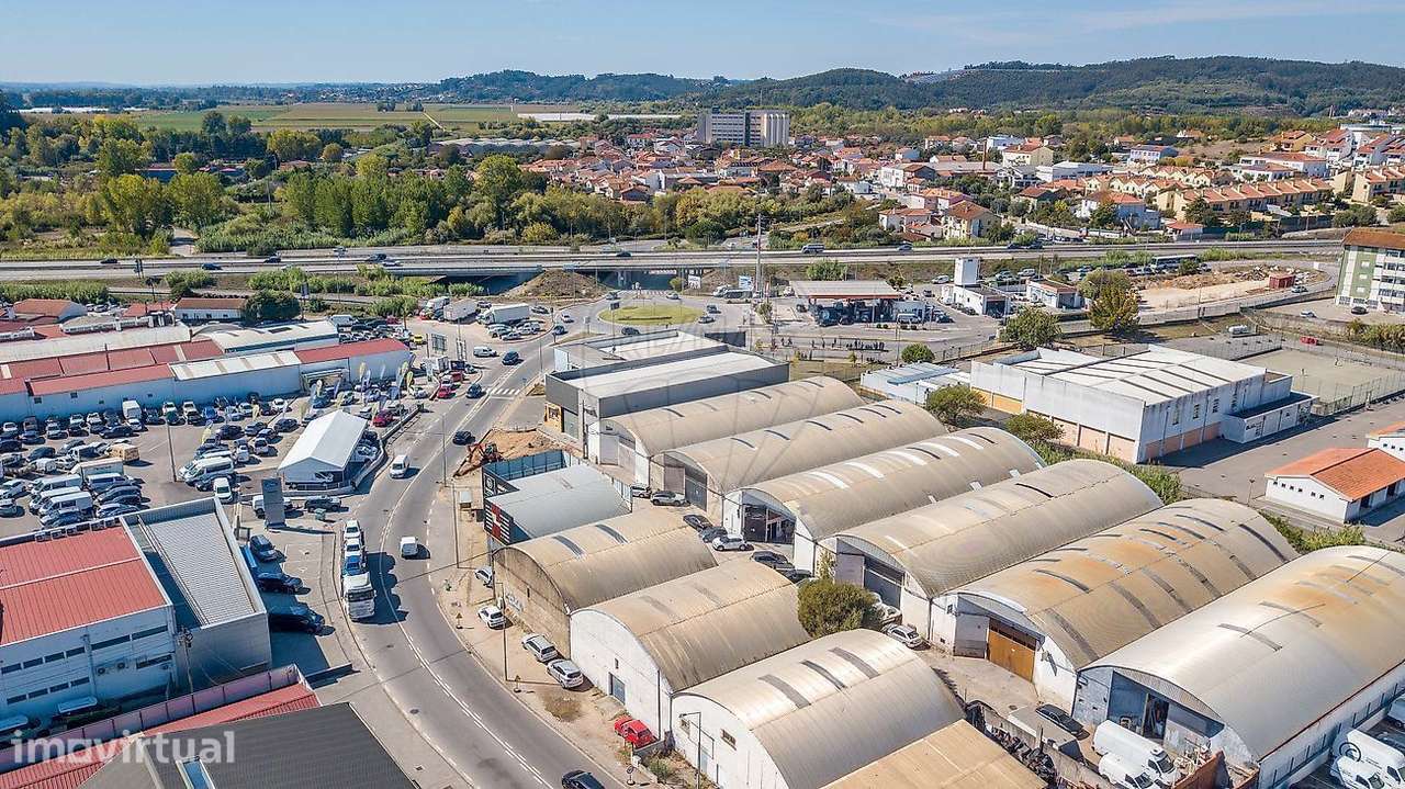 2 armazéns na Zona Industrial de Eiras  Coimbra - Grande imagem: 5/17