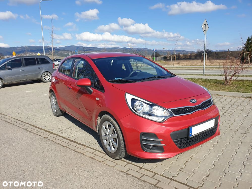 Kia Rio 1.2 L - 11