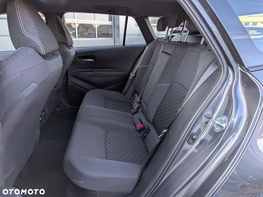 Toyota Corolla 1.8 Hybrid Comfort - 28