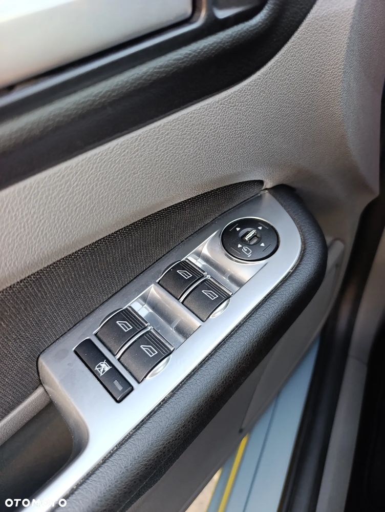 Ford Focus - 13