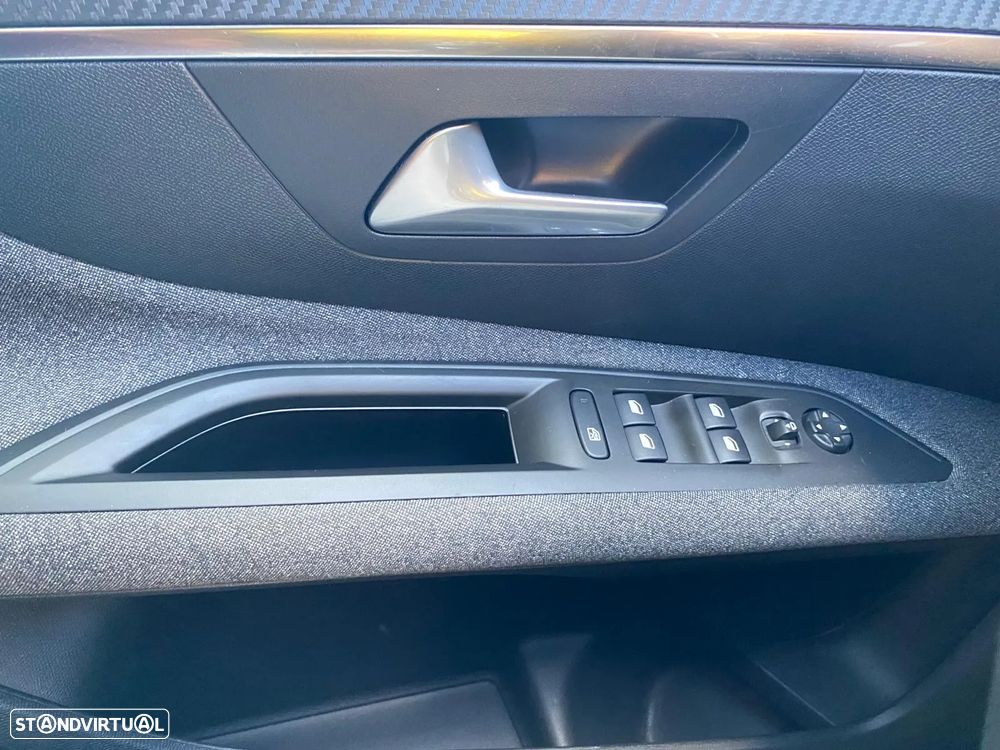 Peugeot 3008 1.5 BlueHDi Style - 6
