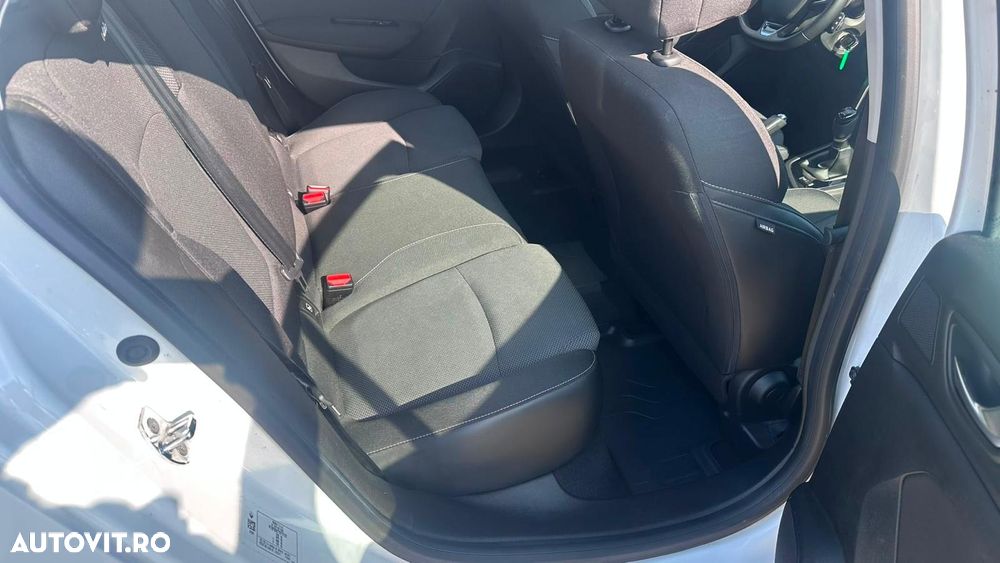 Renault Megane TCe 140 GPF Life - 9