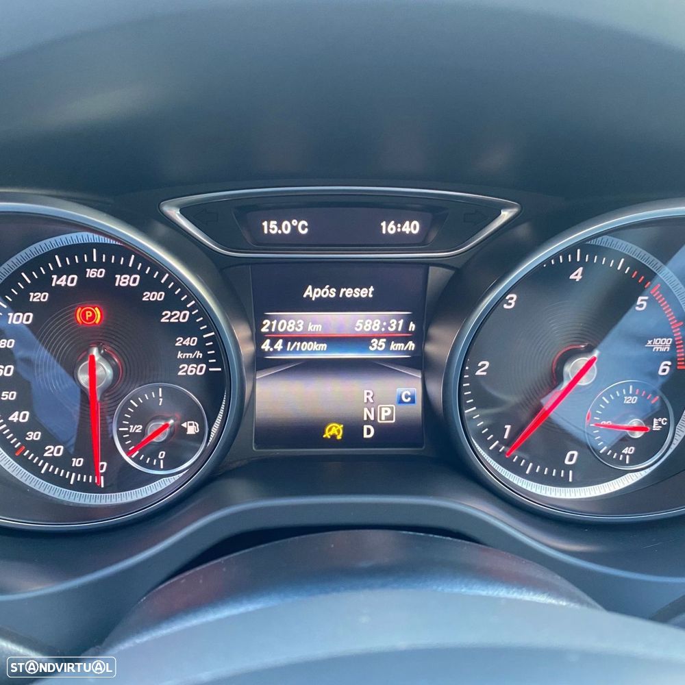 Mercedes-Benz CLA 180 d Shooting Brake Urban Aut. - 32