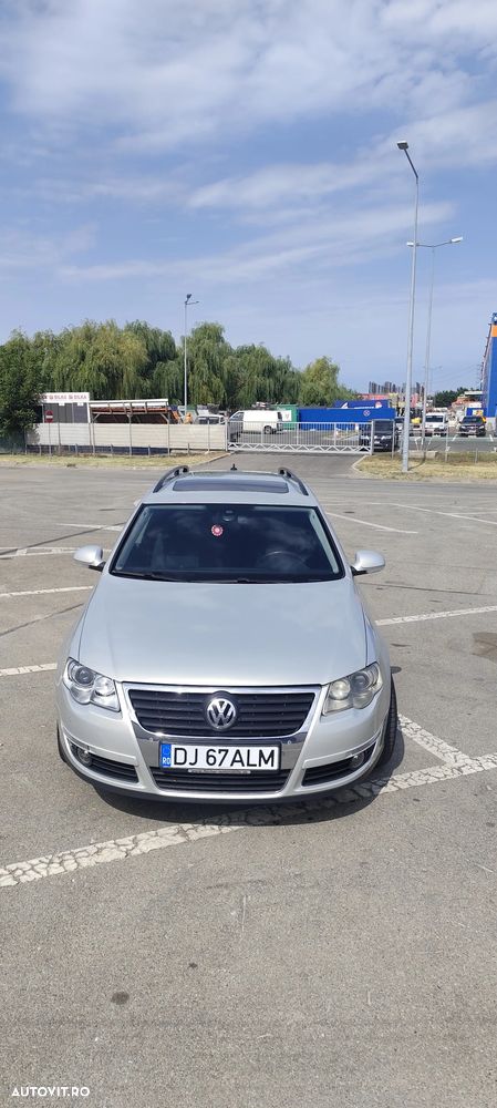 Volkswagen Passat - 2