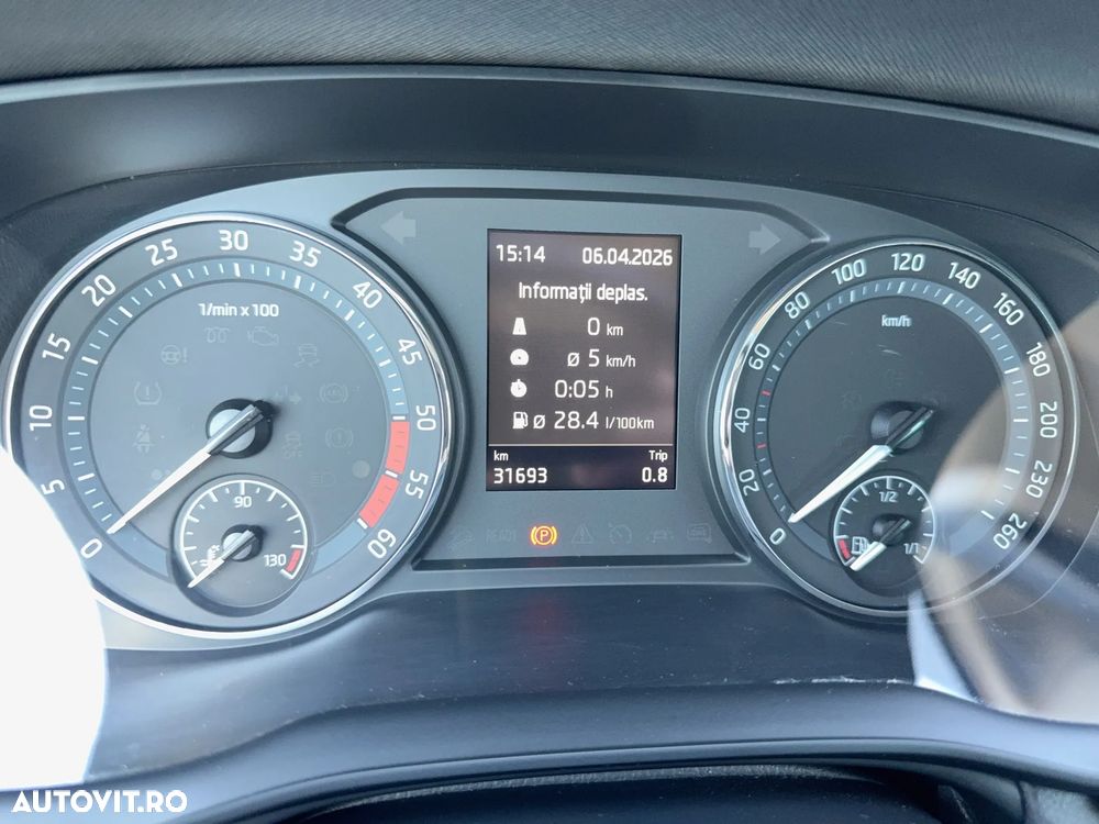 Skoda Octavia 2.0 TDI Ambition - 10