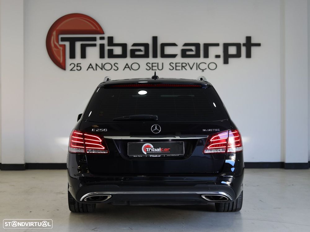 Mercedes-Benz E 250 BlueTEC Avantgarde Auto. - 3