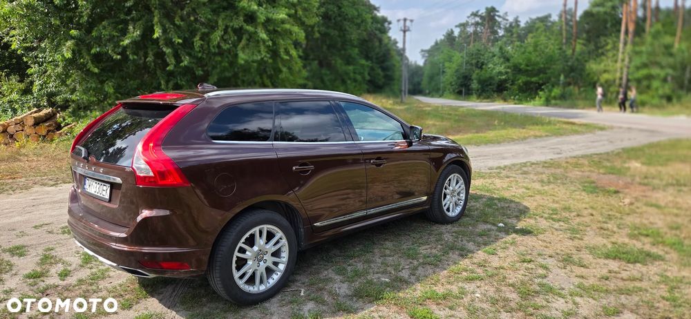 Volvo XC 60 D5 AWD Summum - 6