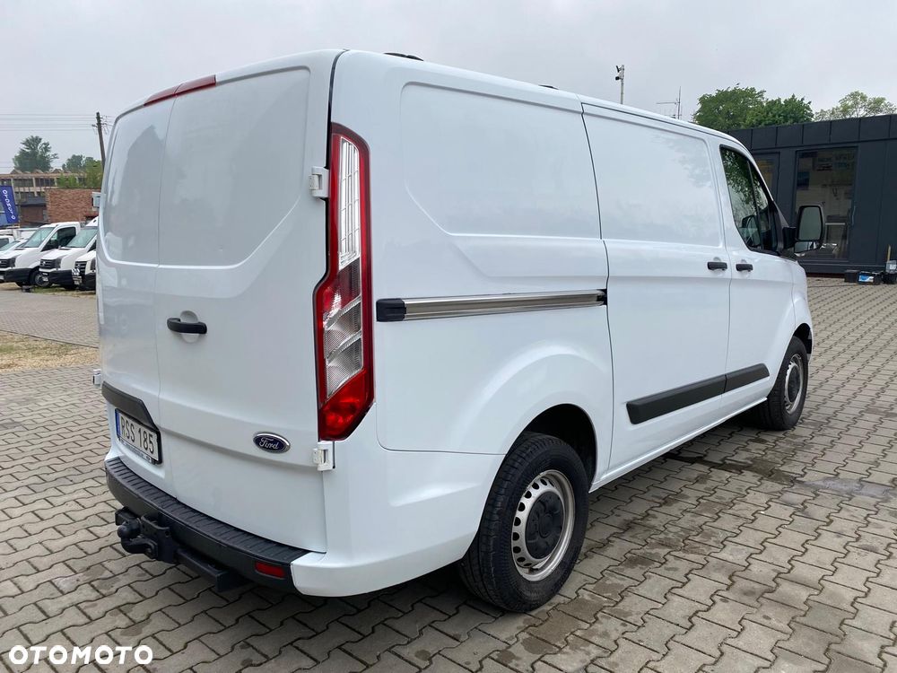 Ford TRANSIT CUSTOM - 5