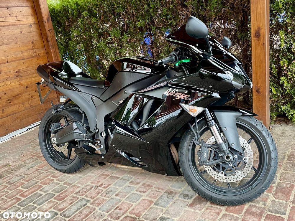 Kawasaki Ninja - 4
