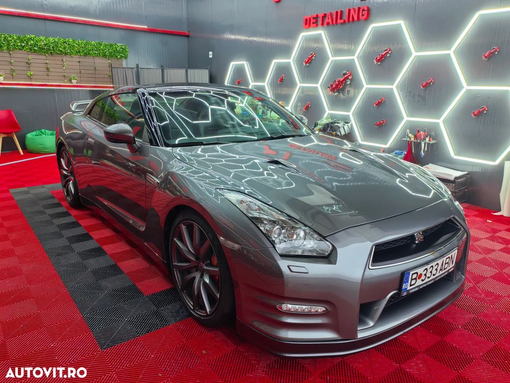 Nissan GT-R Black Edition - 4