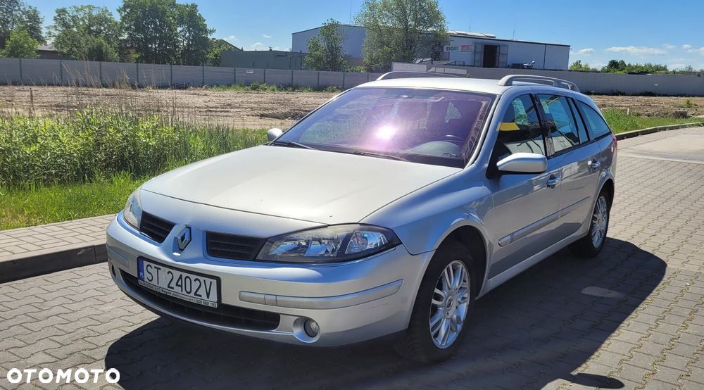 Renault Laguna - 1