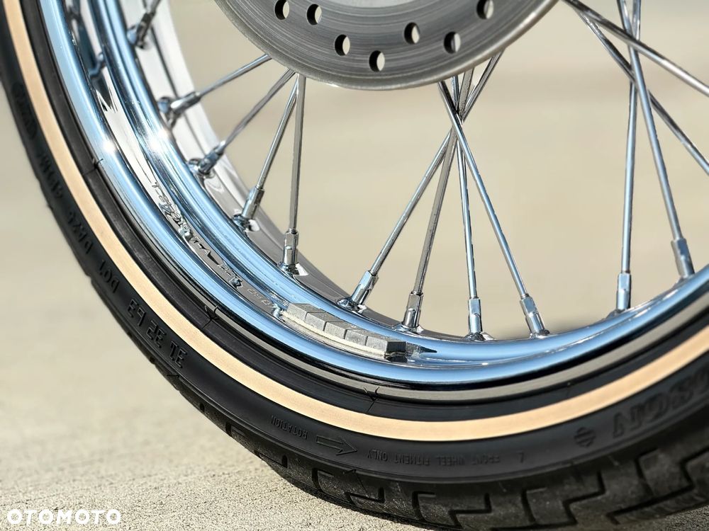 Harley-Davidson Sportster Seventy-Two - 21
