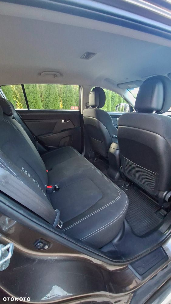 Kia Sportage 1.7 CRDI L 2WD - 11