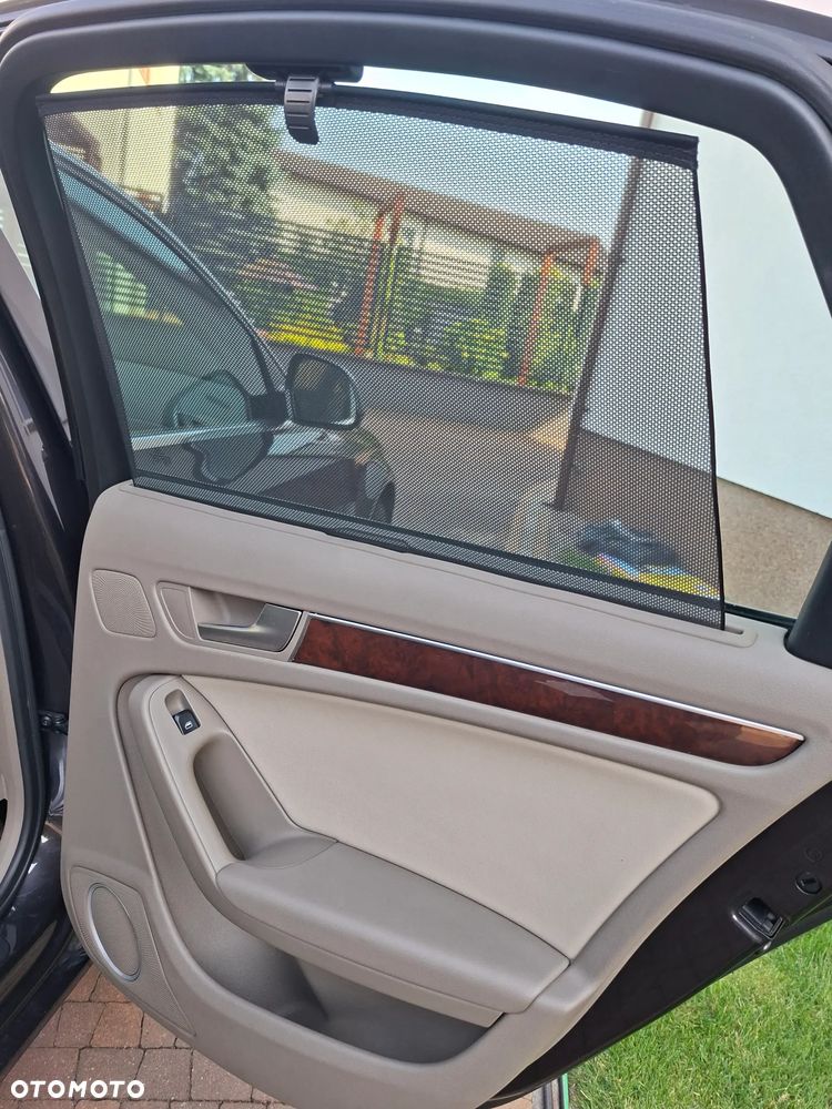 Audi A4 Limousine - 21