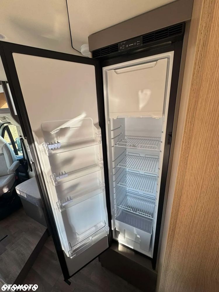 LMC Tourer Lift H730G - Kamper o DMC 3500kg dla 5ciu osób! - 19