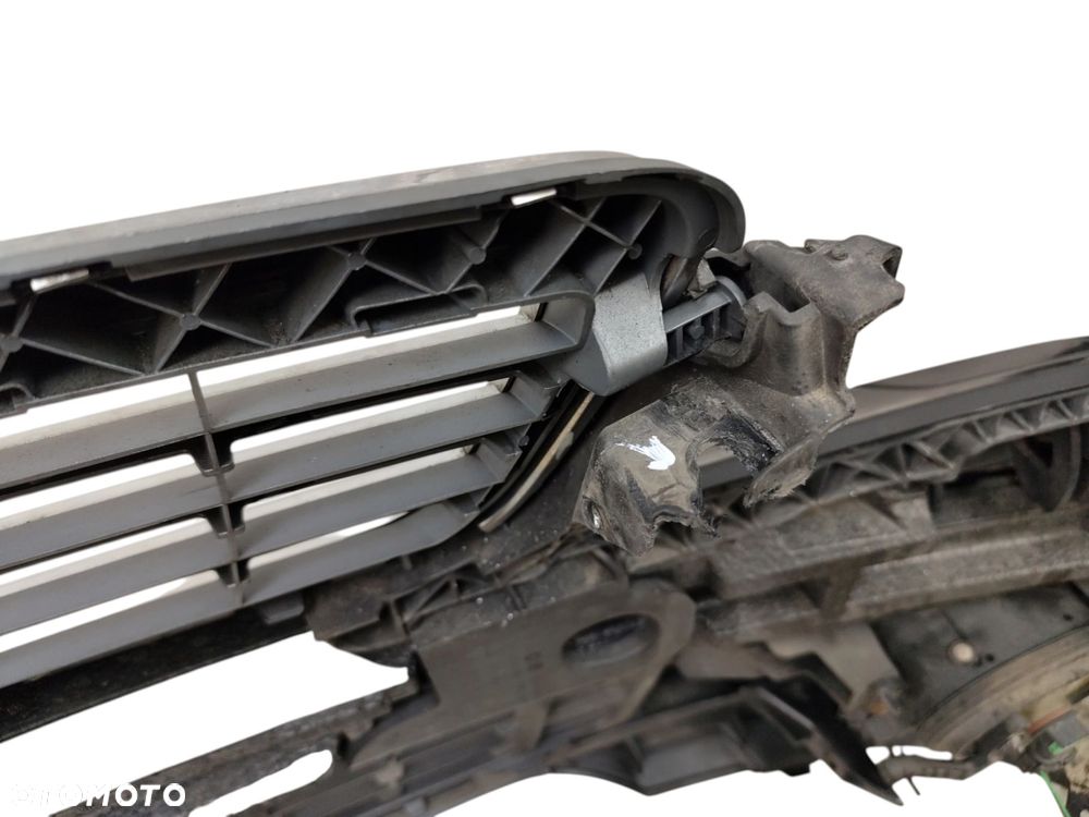 ZDERZAK PRZÓD MERCEDES C W204 (2007-2011) 2.2 CDI 136KM - 4