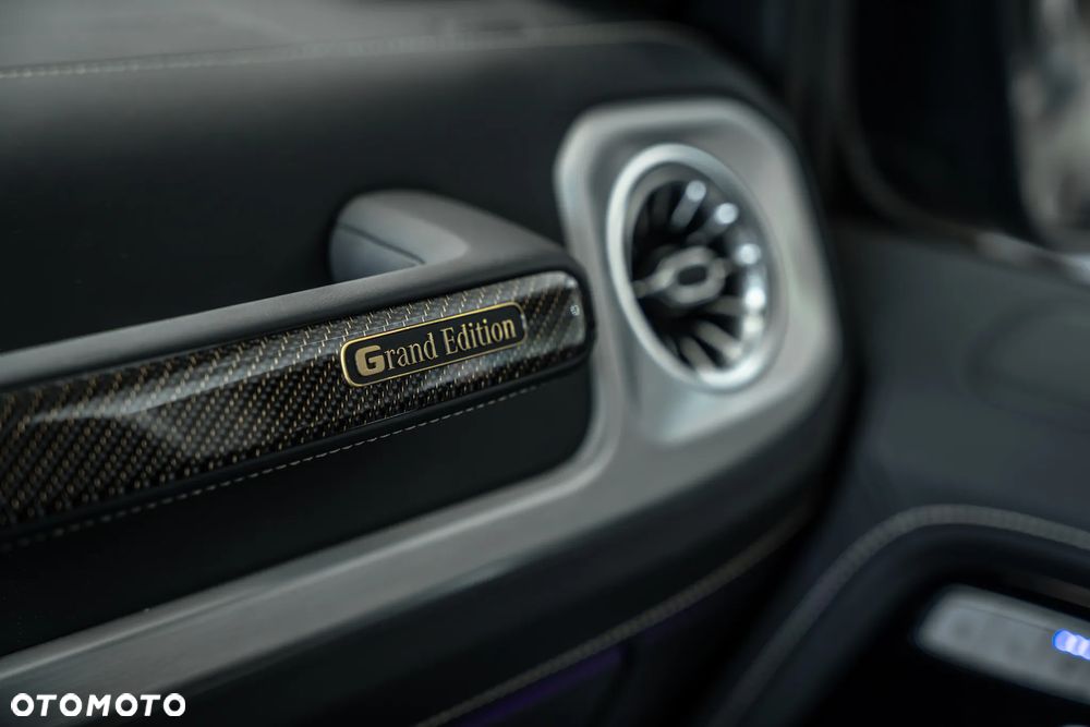 Mercedes-Benz Klasa G AMG 63 AMG Speedshift 9G-TRONIC AMG Grand Edition - 34