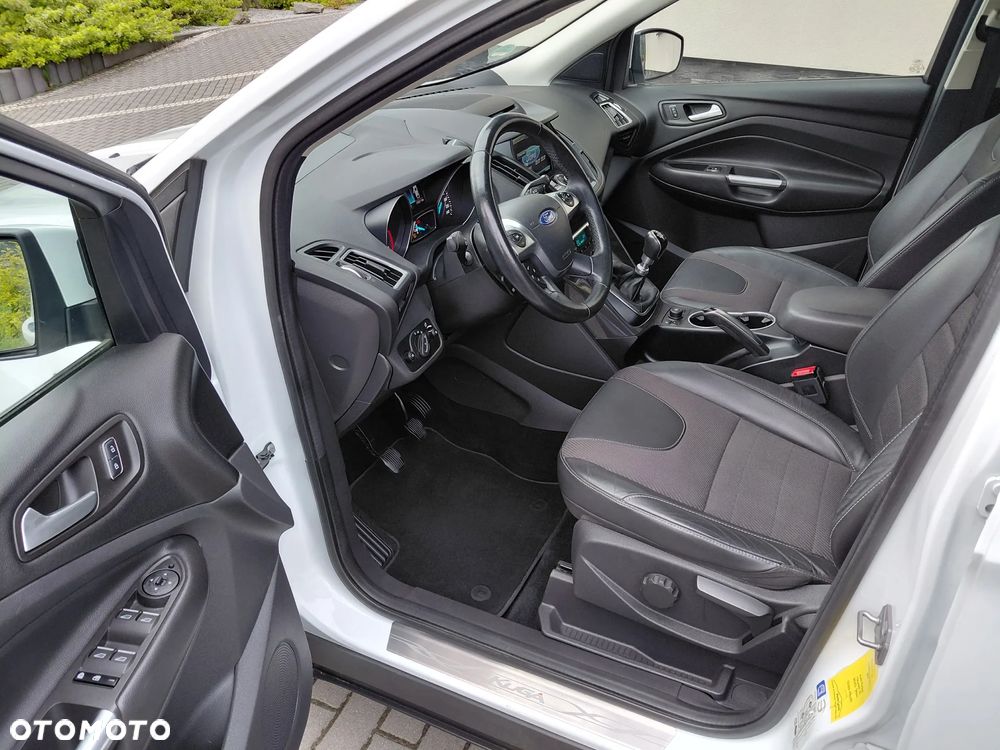 Ford Kuga 2.0 TDCi 4x4 Individual - 22