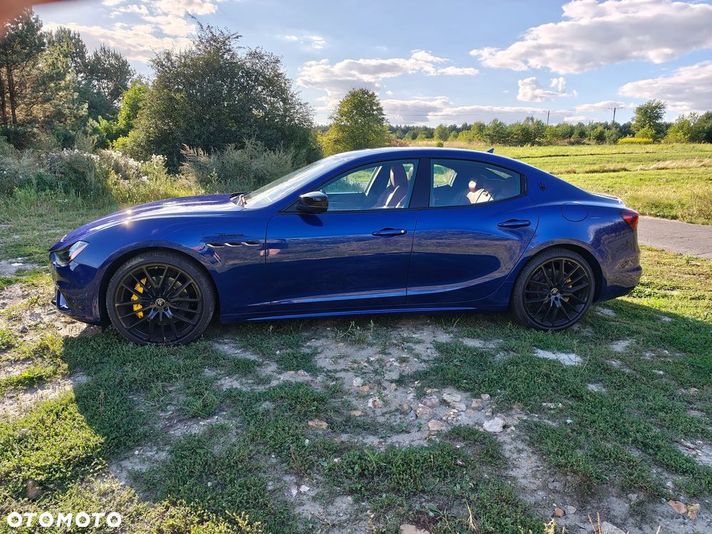Maserati Ghibli Modena S Q4 - 8