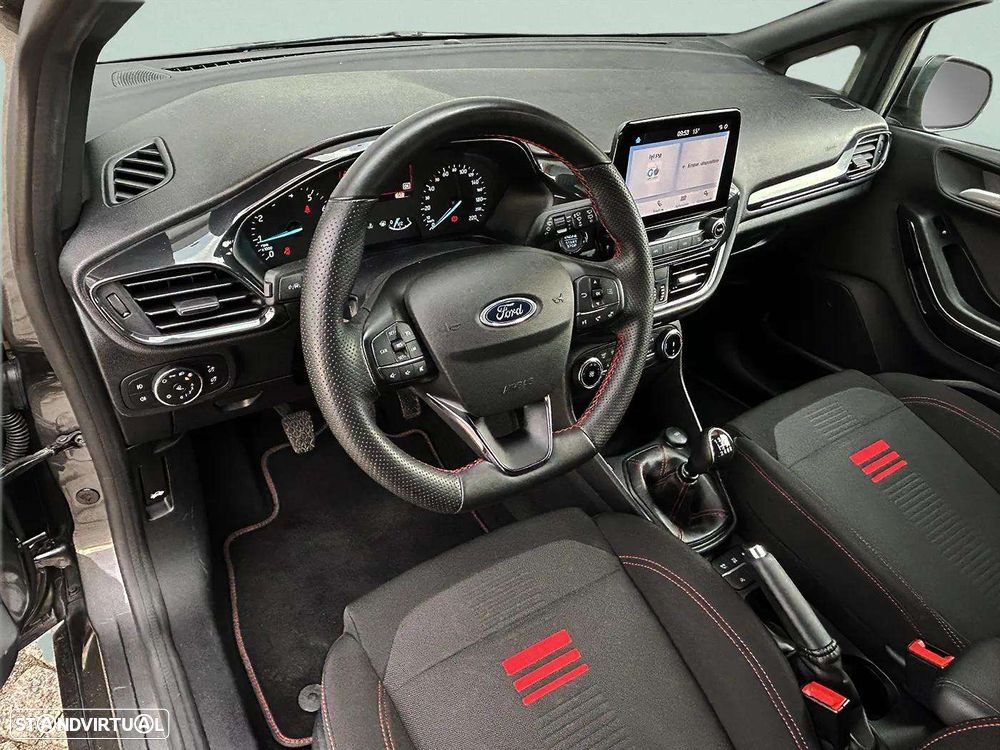 Ford Fiesta 1.0 EcoBoost ST-Line - 18