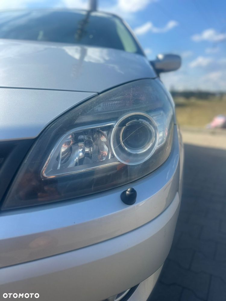 Renault Scenic - 4