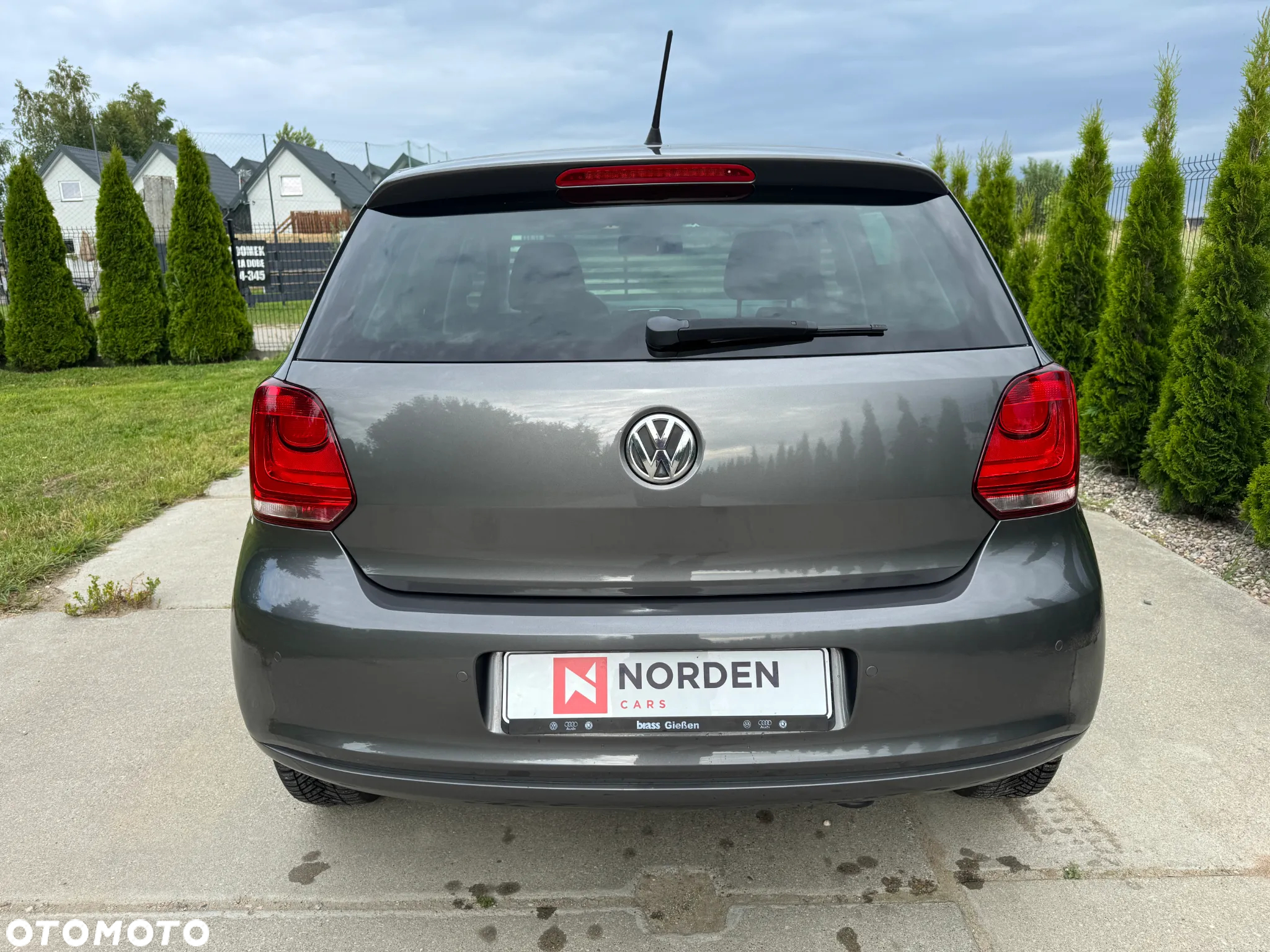 Volkswagen Polo 1.2 MATCH - 16