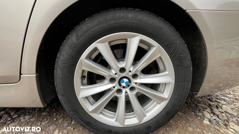 BMW Seria 5 520d EfficientDynamics Edition - 20