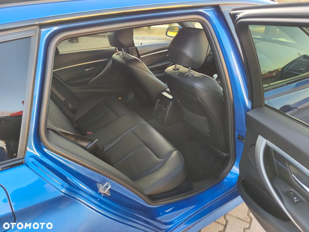 BMW Seria 3 - 13