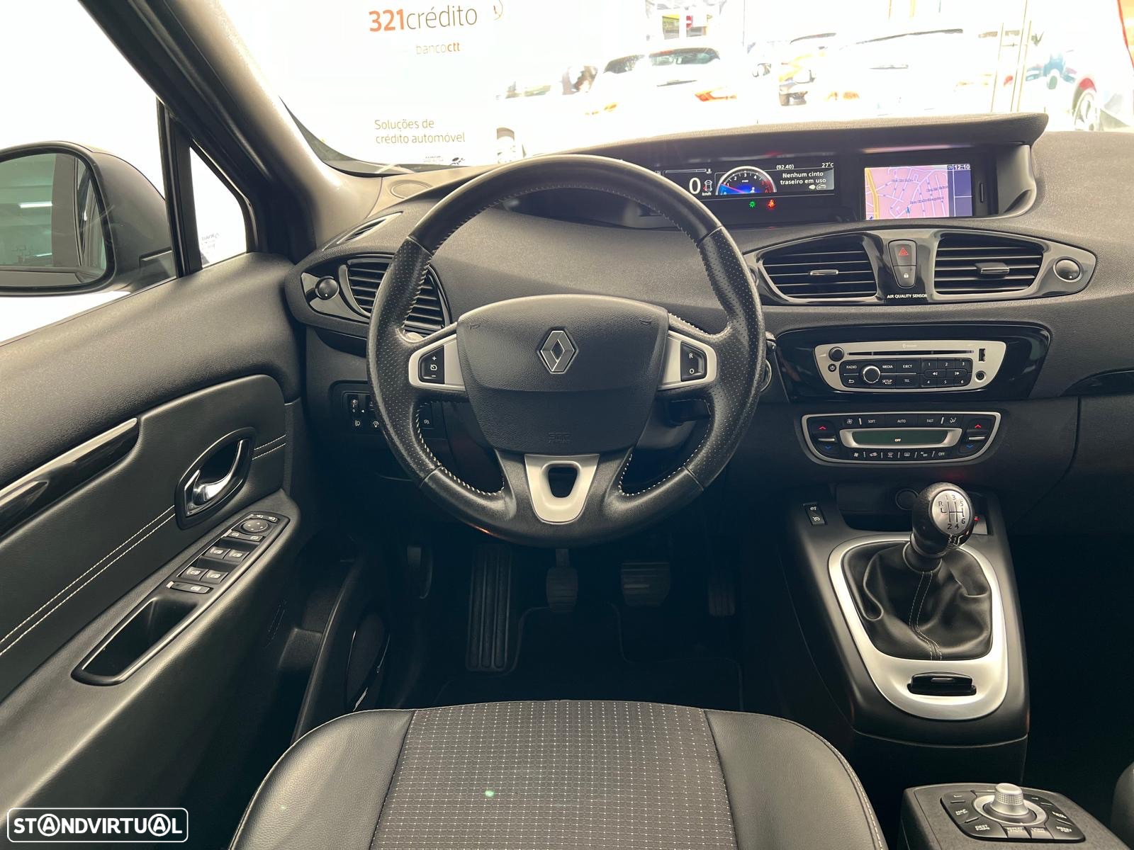 Renault Grand Scénic 1.5 dCi Bose Edition SS - 10
