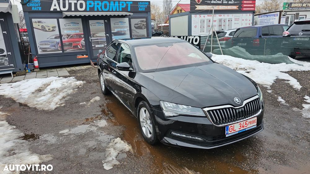 Skoda Superb 2.0 TDI DSG Premium Edition - 1