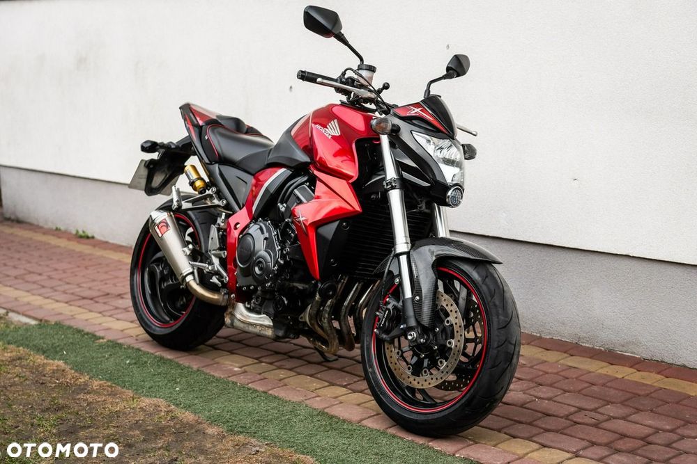 Honda CB - 1