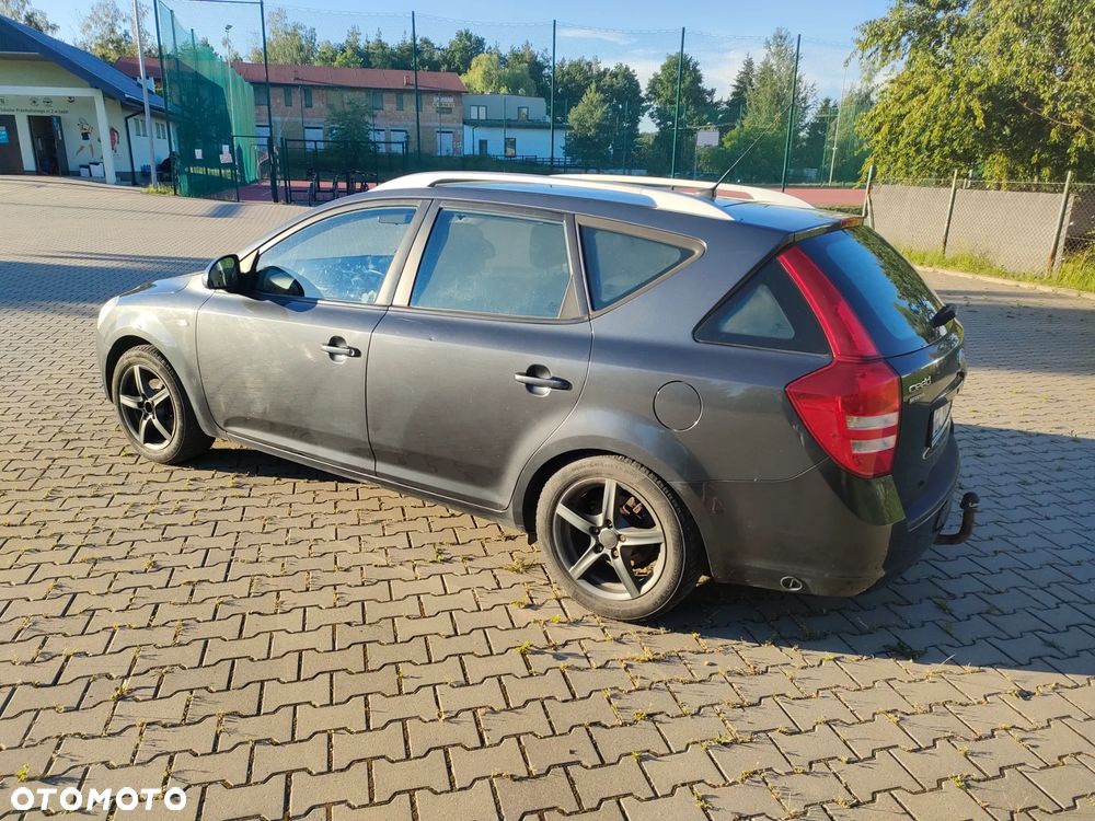 Kia Ceed 1.6 Comfort - 2