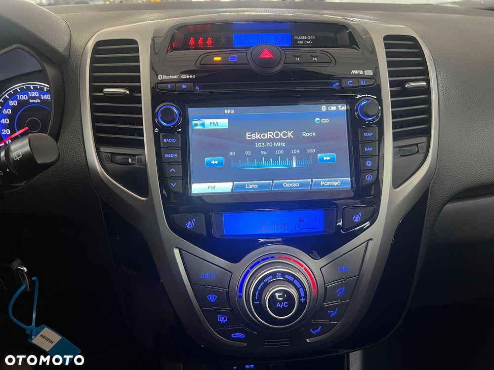 Hyundai ix20 1.4 Premium blue - 34