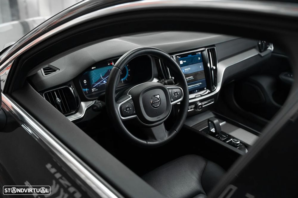 Volvo V60 2.0 B4 Momentum Plus Geartronic - 8