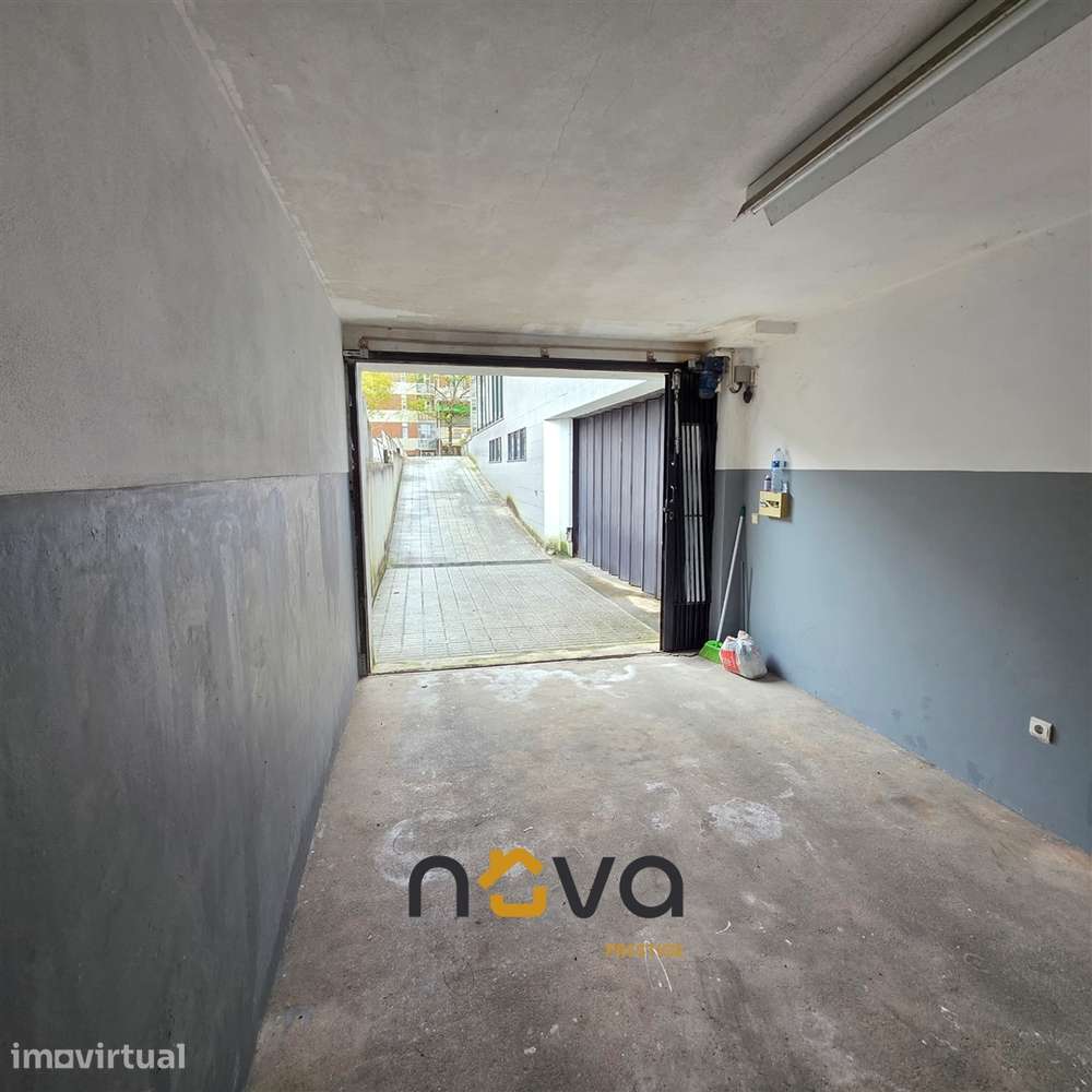 Garagem Fechada, Maia - Grande imagem: 3/24