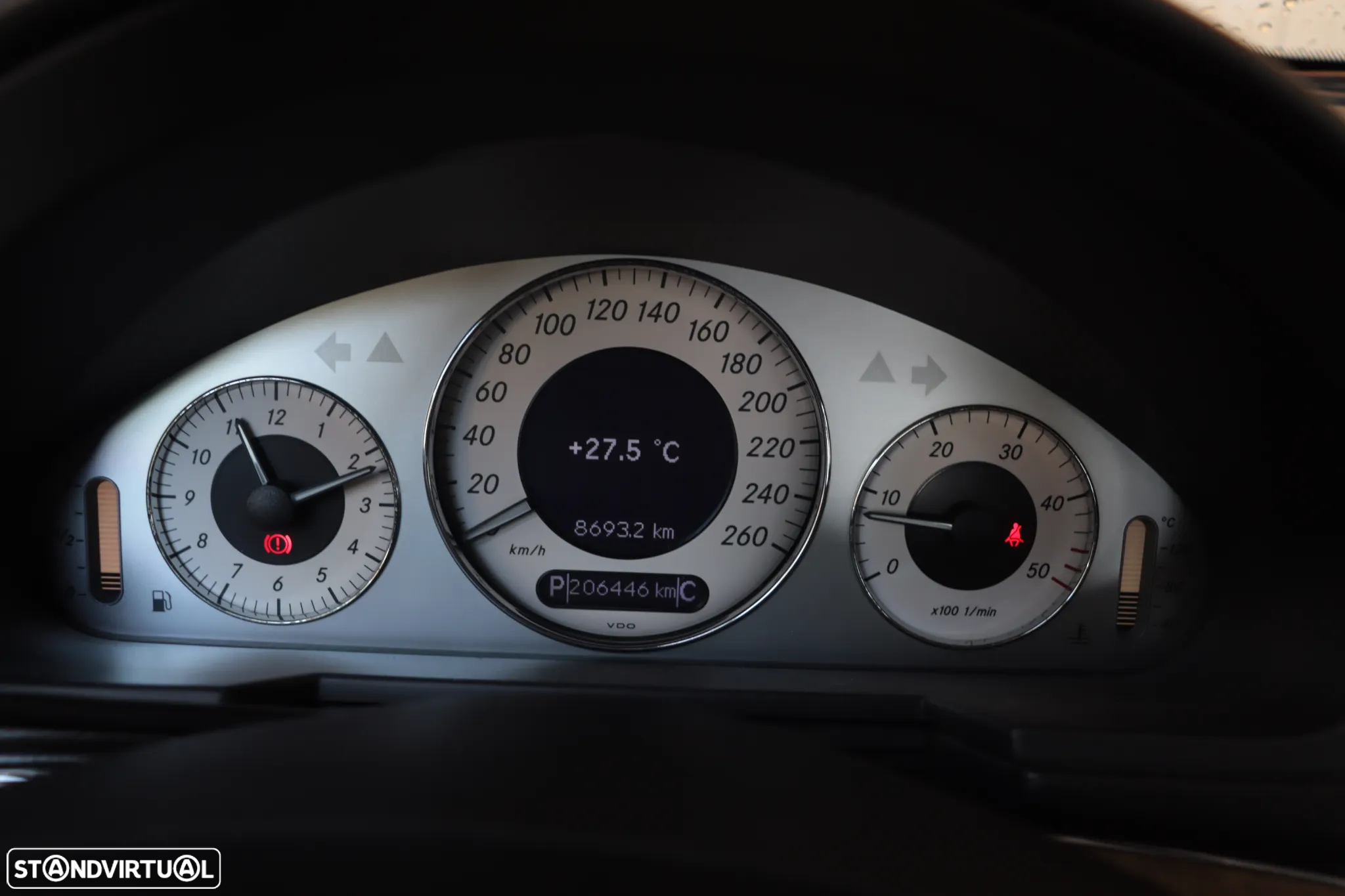Mercedes-Benz E 220 CDi Avantgarde Aut. - 26