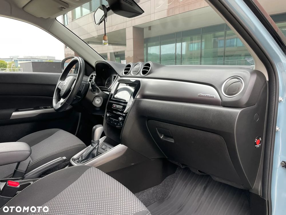 Suzuki Vitara 1.4 Boosterjet Premium 4WD - 27