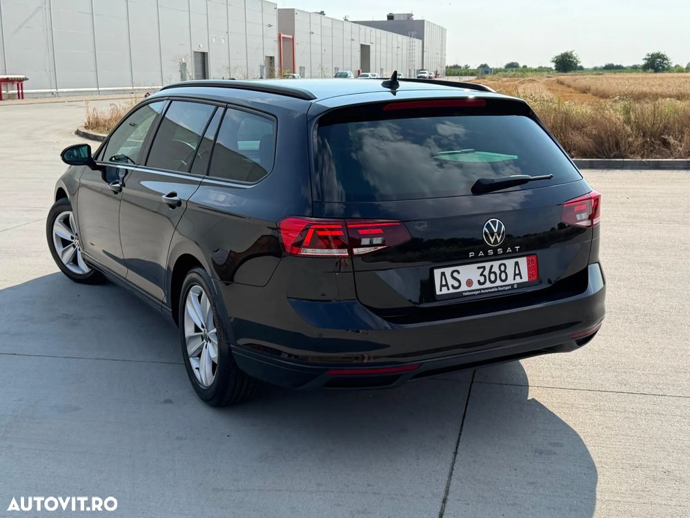 Volkswagen Passat 2.0 TDI DSG Comfortline - 26