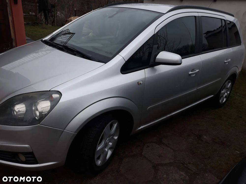 Opel Zafira 1.8 Family - 12