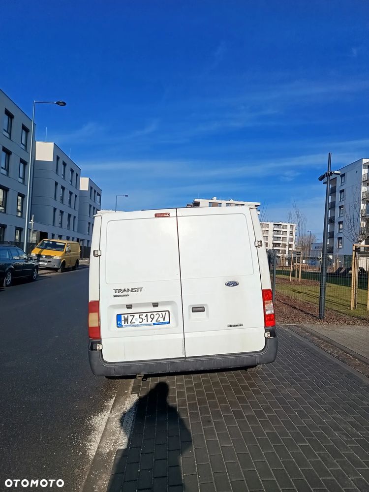 Ford Transit - 4